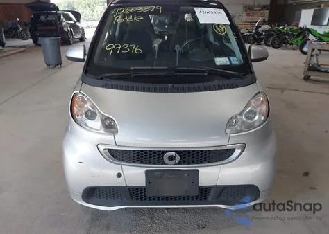 2014 Smart Fortwo Passion/Pure из США, поврежденный, VIN WMEEJ3BA3EK750807